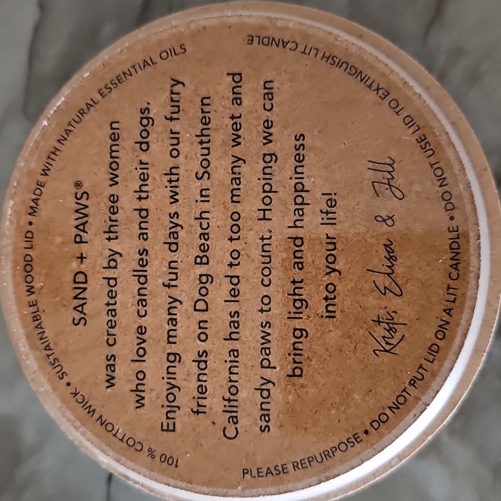 Sand & Paws Single-Wick Candle ~ Frazier Fir ~ Odor Neutralizer ~ 10 oz - Picture 4 of 4